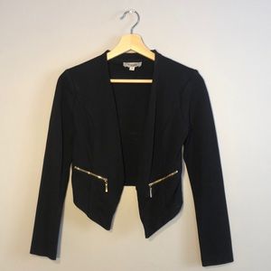Closet Staple Black Cropped Blazer